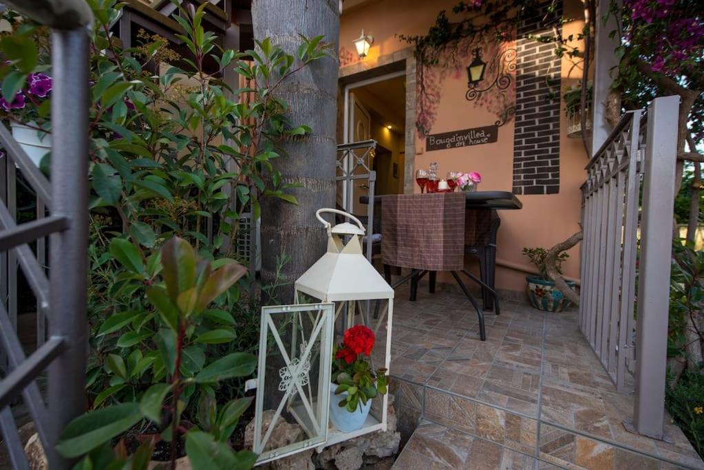 Bougainvillea House 1 Каламата Екстериор снимка